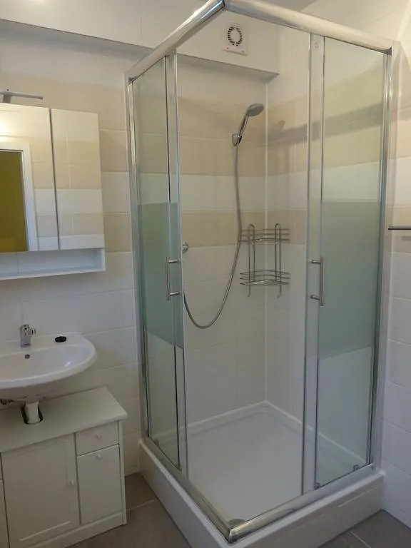 Ferienwohnung Surova Kolín nad Rýnem Německo